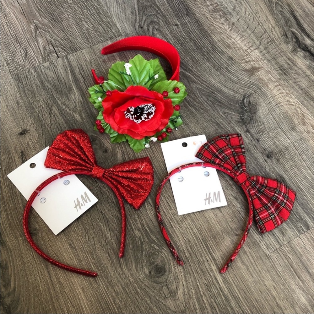 Girls hair bands.